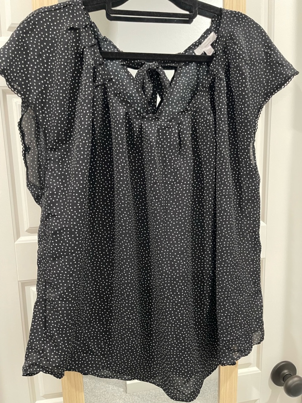 LC Lauren Conrad Black and White Dot Tie-Back Cap Sleeve Blouse
